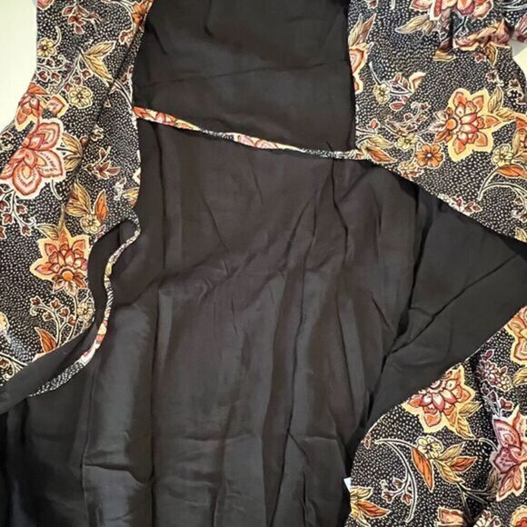 Minkpink Meyhda‎ Floral Puffer Sleeves Wraparound Boho Midi Dress Size Small NWT - Picture 16 of 16